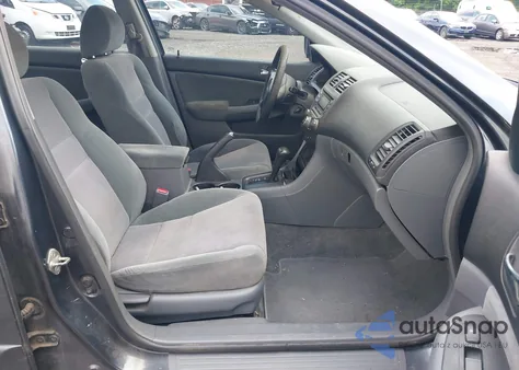 2003 Honda Accord 2.4 Lx z USA, uszkodzony, nr VIN 1HGCM56353A092688